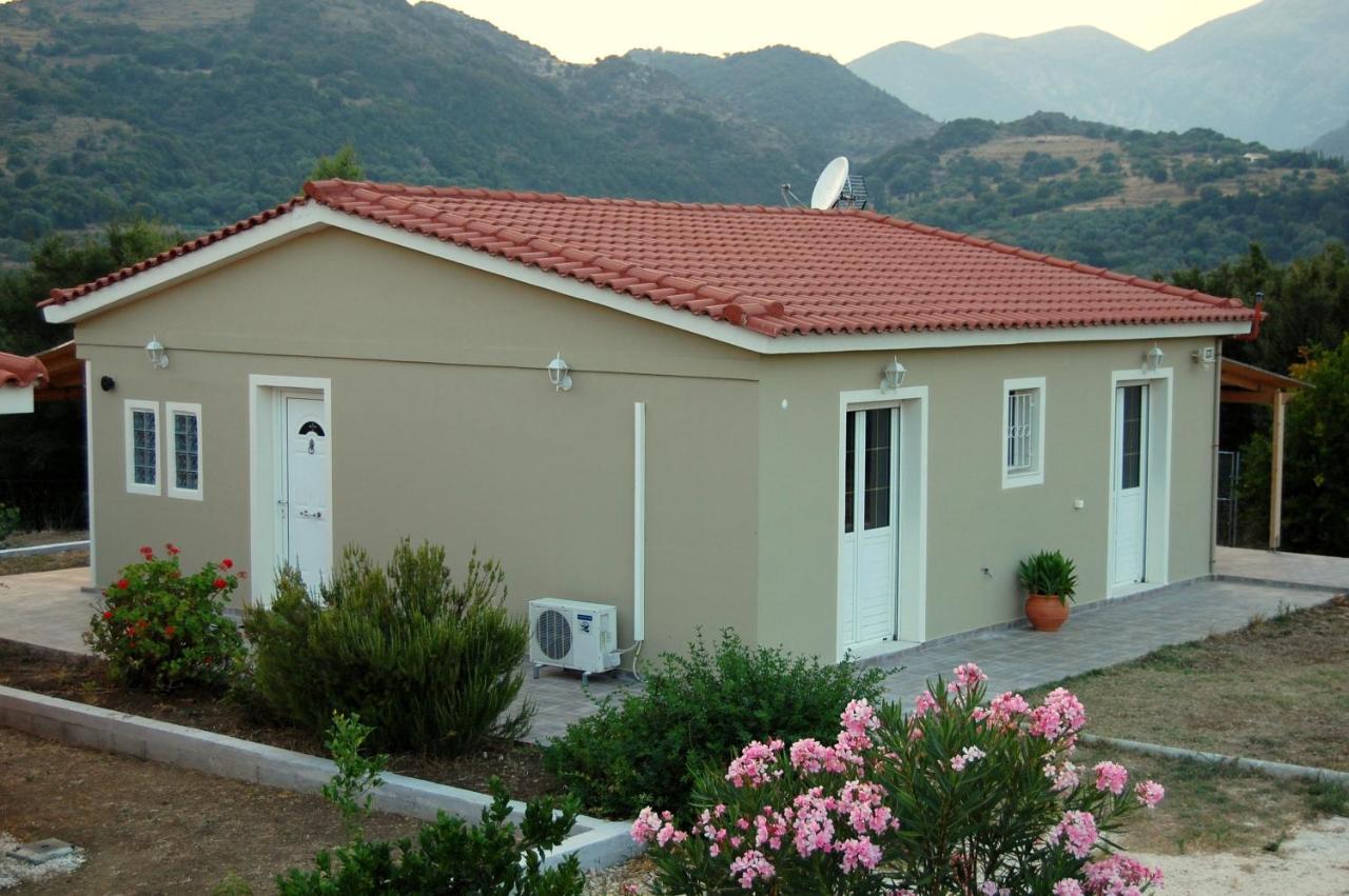 Blue Lagoon Villa Poros  Buitenkant foto