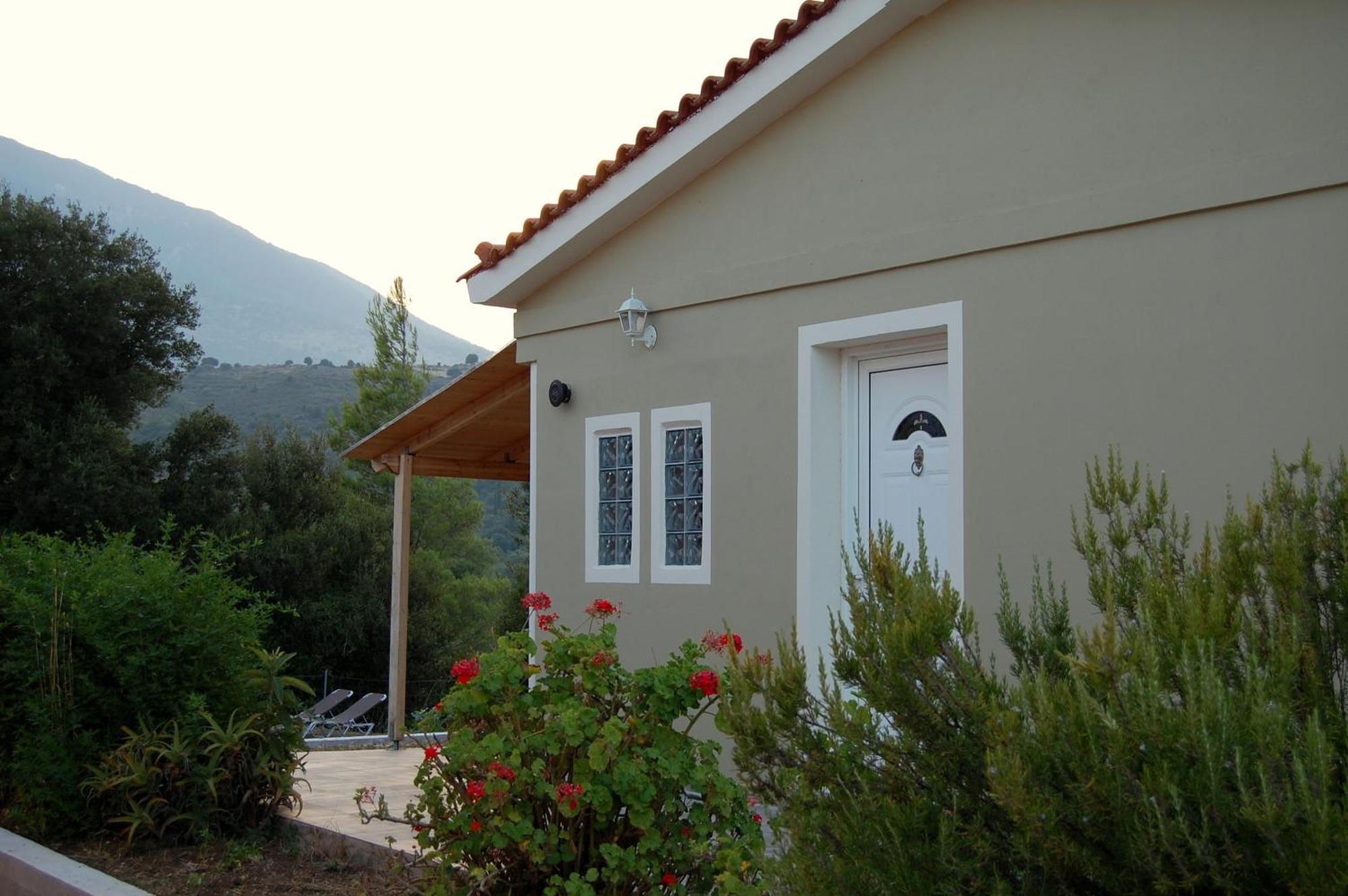 Blue Lagoon Villa Poros  Kamer foto