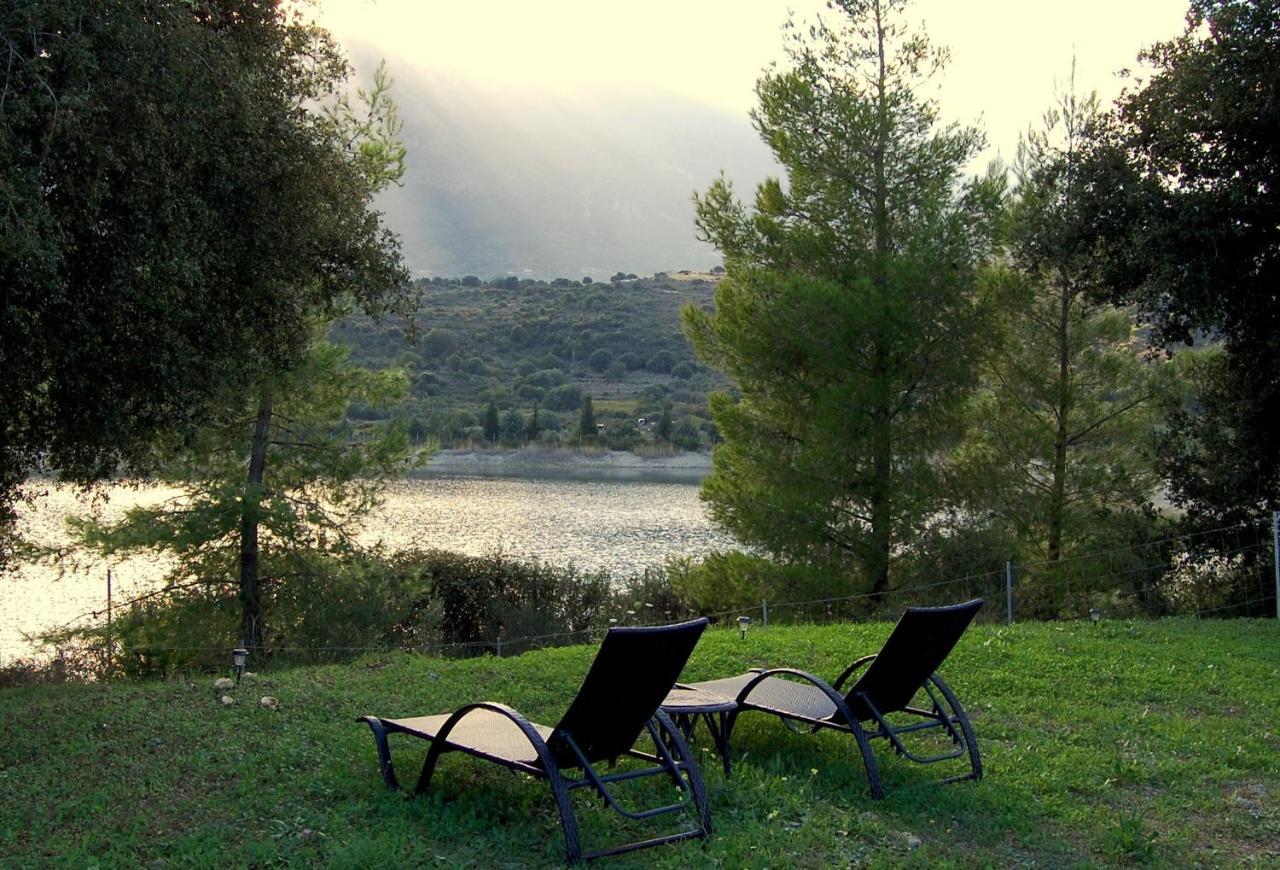 Blue Lagoon Villa Poros  Buitenkant foto